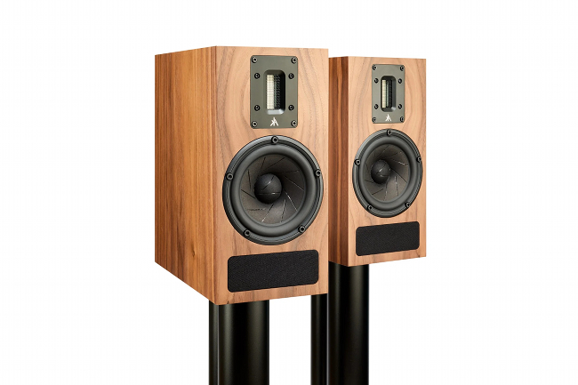 K400: Νέο ηχείο βάσης από την Kerr Acoustic.