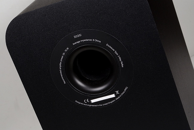 Q Acoustics 3030i