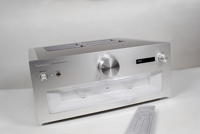 Technics SU-R1000