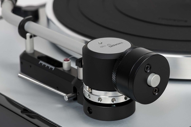 Thorens TD 403 DD