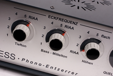 Thoeress Phono Equalizer.